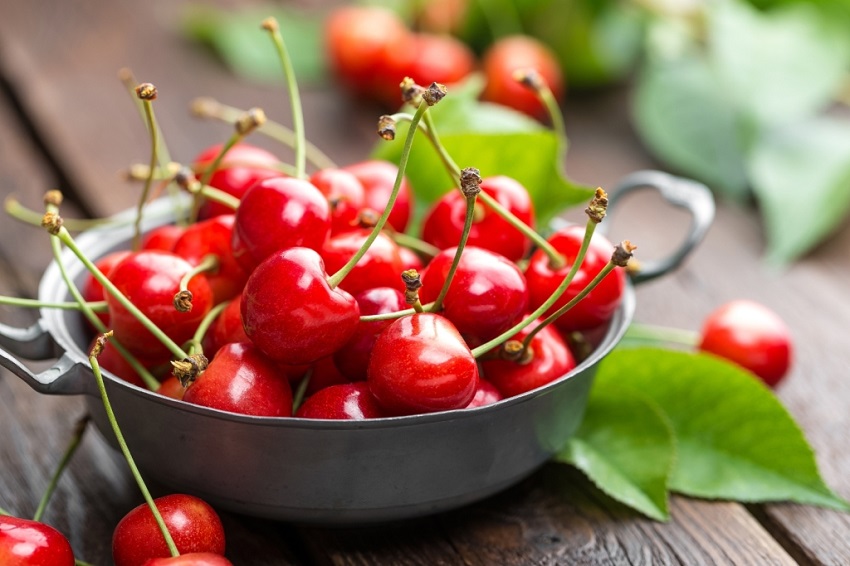 Do You Eat Cherry Stems