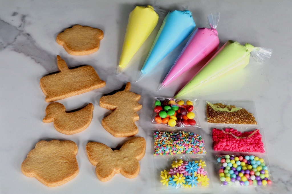 Where can I buy high-quality cookie decorating kits